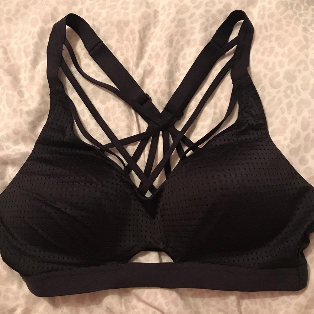 34B VS Sport Bra Black Strappy